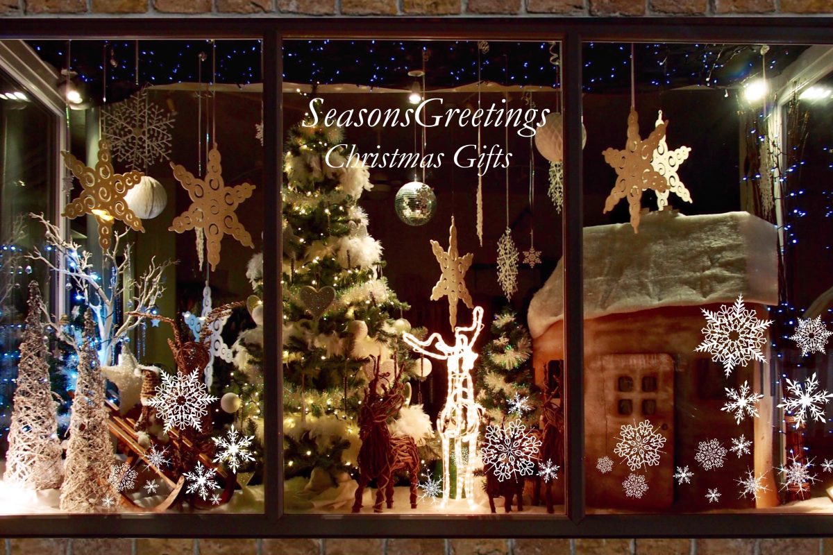 christmas shop window display